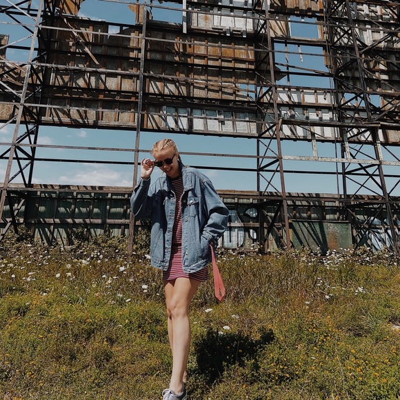 Meet your Posher, Casey - Picture 1 of 1